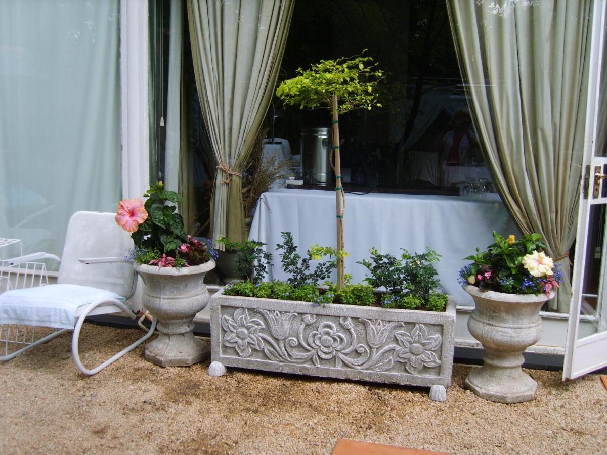 Amethyst Suites Springs  Dış mekan fotoğraf