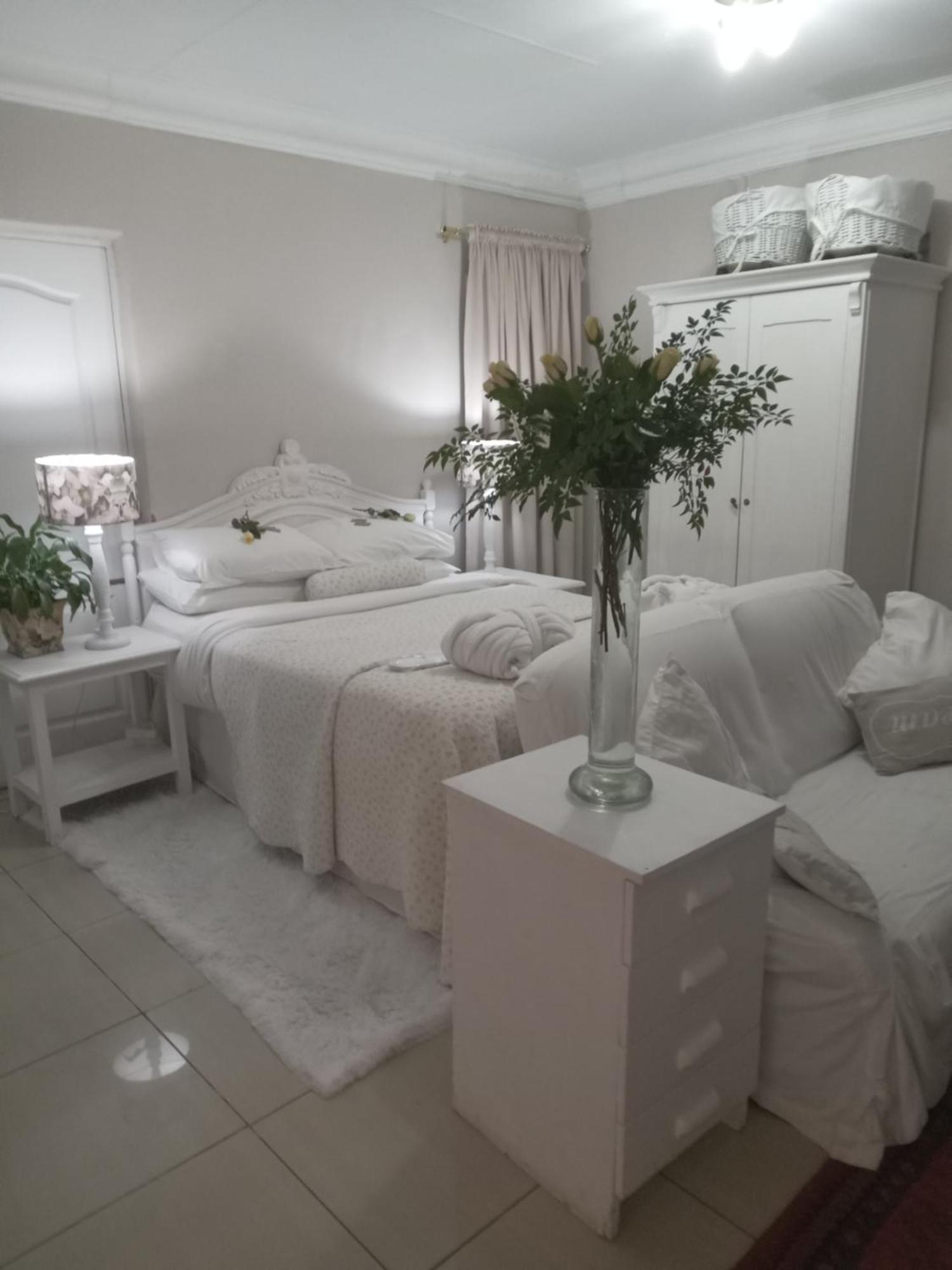 Amethyst Suites Springs  Dış mekan fotoğraf